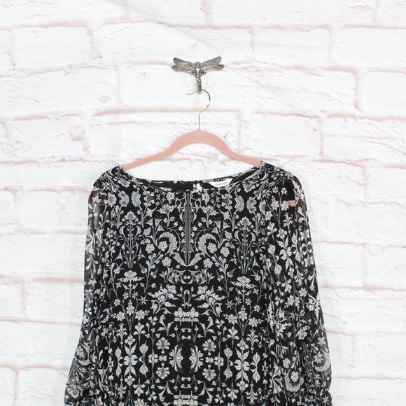 NEW Max Studio Black 100% Polyester Floral Cold Shoulder Sleeves Dress Size M - Picture 2 of 11